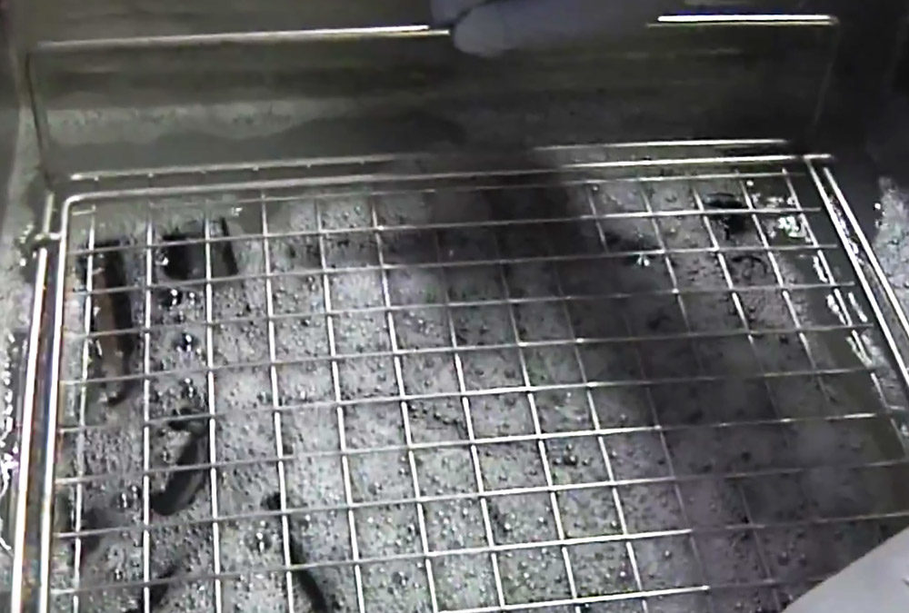 Ultrasonic Cleaning of 3D Printer Parts