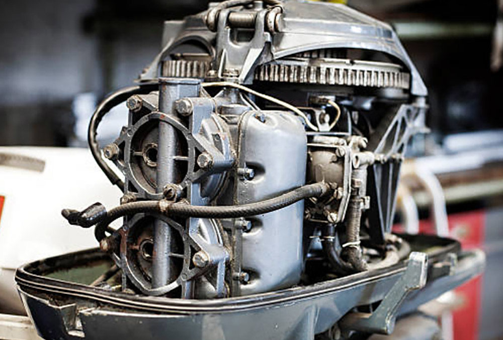 Outboard Engine Cleaning With A Ultrasonic Cleaner
