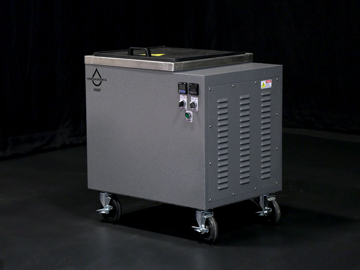 small industrial ultrasonic cleaner