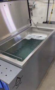 large industrial ultrasonic cleaner